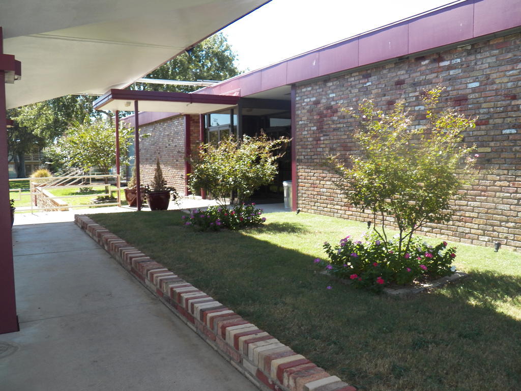 University Inn Bryan Exterior foto